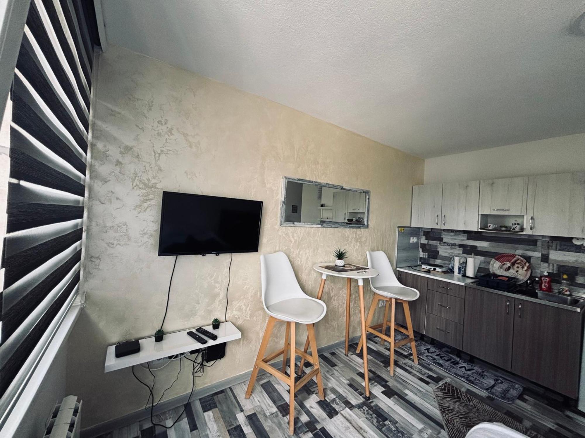 Dva Galebaa Apartamento *